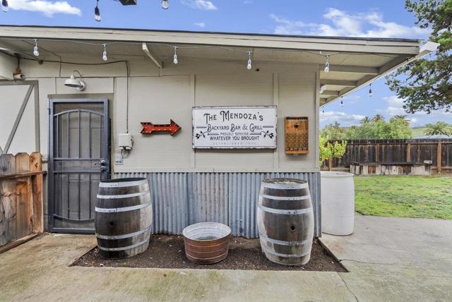 6881 F Street, Tres Pinos CA: https://media.crmls.org/mediaz/54d8c06b-94fe-46b5-970f-81ed30ac76cf.jpg