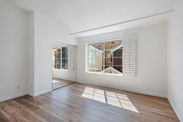 4 Brigantine Lane, Redwood City CA: https://media.crmls.org/mediaz/54d9c0cc-df6b-47a6-bbfb-9bc679f6c5de.jpg