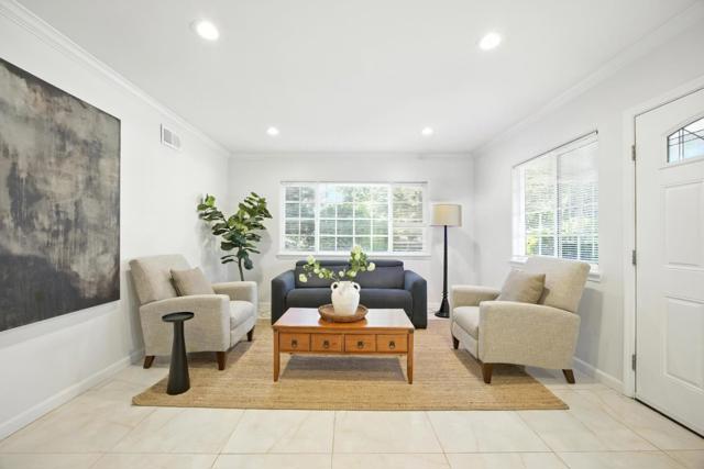 1097 10th Avenue, Redwood City CA: https://media.crmls.org/mediaz/54da8410-127b-4cfc-b22f-7231abe384dd.jpg
