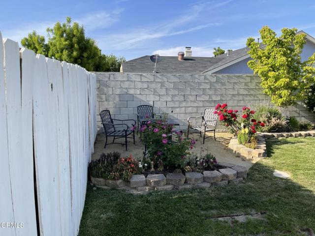 Detail Gallery Image 19 of 21 For 3811 Triton Dr, Palmdale,  CA 93550 - 3 Beds | 2 Baths