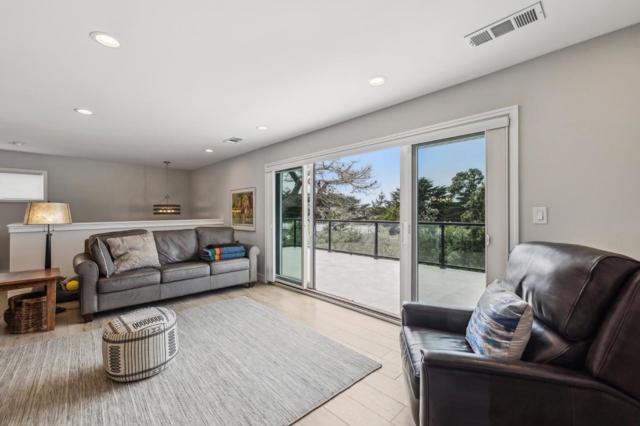 40 Eastlake Avenue, Pacifica CA: https://media.crmls.org/mediaz/54db113b-d916-4424-bf98-f40c4a331f3d.jpg
