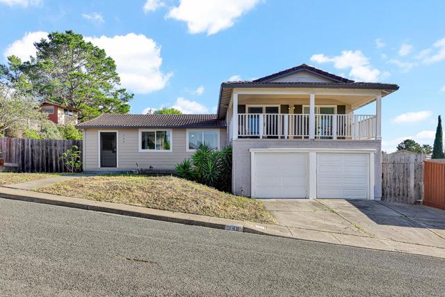 149 Westminster Way, Vallejo CA: https://media.crmls.org/mediaz/54dc1ea4-841a-4942-be46-daa64a2f568a.jpg
