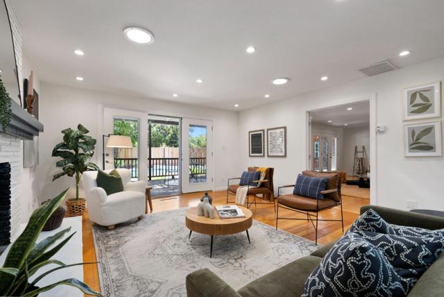934 Hickory Way, Fremont CA: https://media.crmls.org/mediaz/54dc3bf2-ad3e-4972-b062-0c44bc07afda.jpg