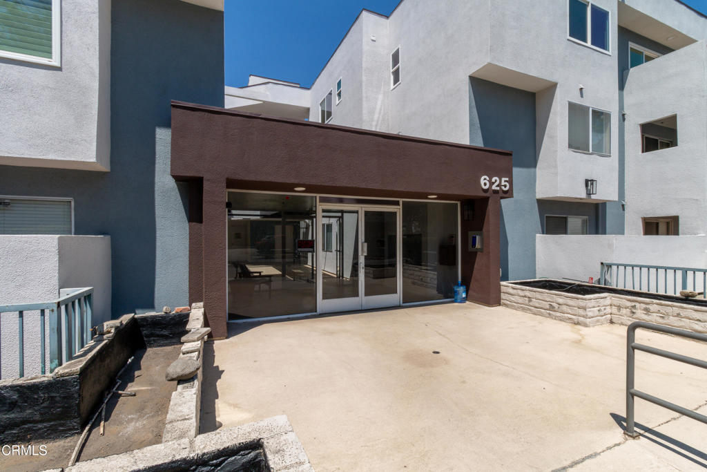 625 E Del Mar Boulevard #305