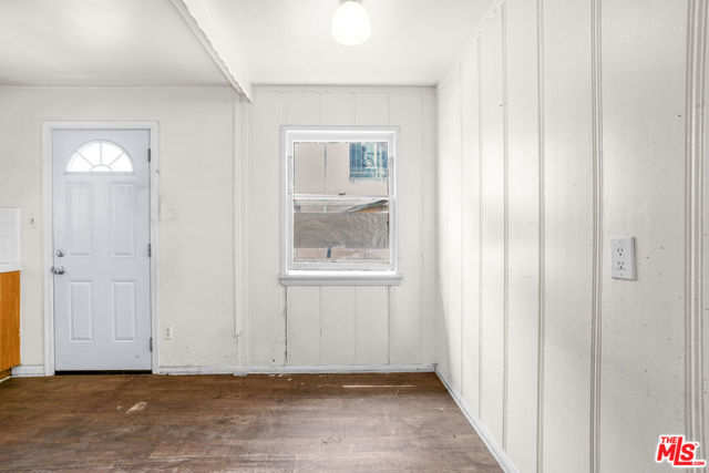 6833 Simpson Avenue, North Hollywood CA: https://media.crmls.org/mediaz/54dd5328-d095-49c8-be32-ed3f013ac411.jpg
