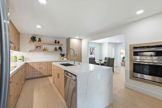 45715 Verba Santa Drive, Palm Desert CA: https://media.crmls.org/mediaz/54defaf3-cb12-4f4c-91ca-88431662699c.jpg