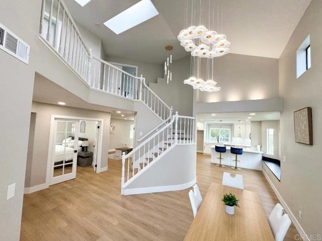 Detail Gallery Image 16 of 51 For 2030 San Remo Dr, Oceanside,  CA 92056 - 4 Beds | 3 Baths