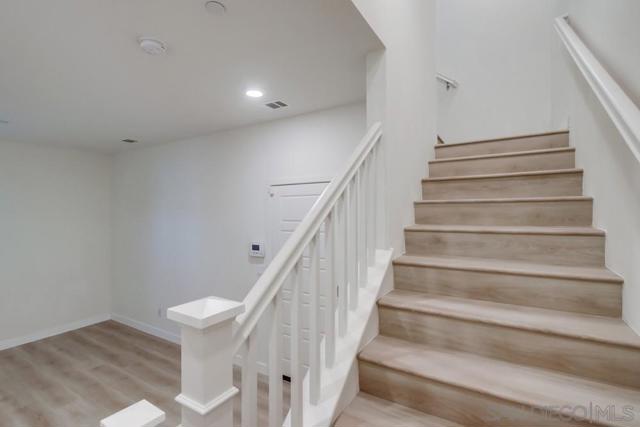 Image 18 of 39 For 12962 Peppergrass Creek Gate  43