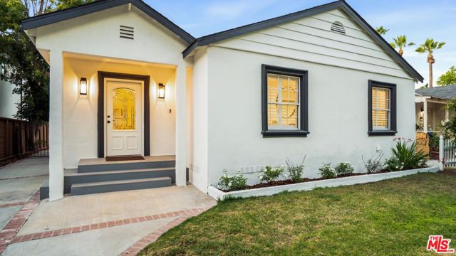 Exterior Front Twilight