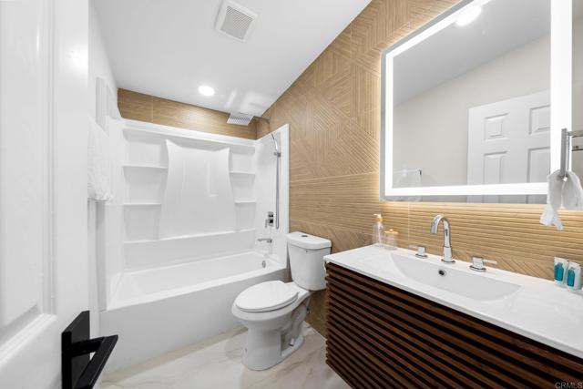 Detail Gallery Image 31 of 40 For 13824 Powers Rd, Poway,  CA 92064 - 4 Beds | 2 Baths