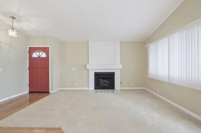 4065 Caminito Davila, San Diego CA: https://media.crmls.org/mediaz/54e771bc-209f-4171-b3ff-5b6efc423e54.jpg