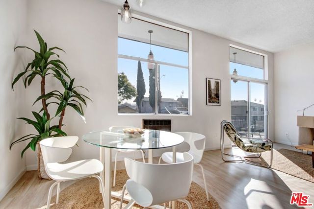 1045 N Ardmore Avenue, Los Angeles CA: https://media.crmls.org/mediaz/54e8131a-c851-4f3c-8afe-d5980ba8443b.jpg
