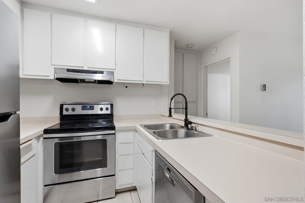 4060 Huerfano Ave - photo 8