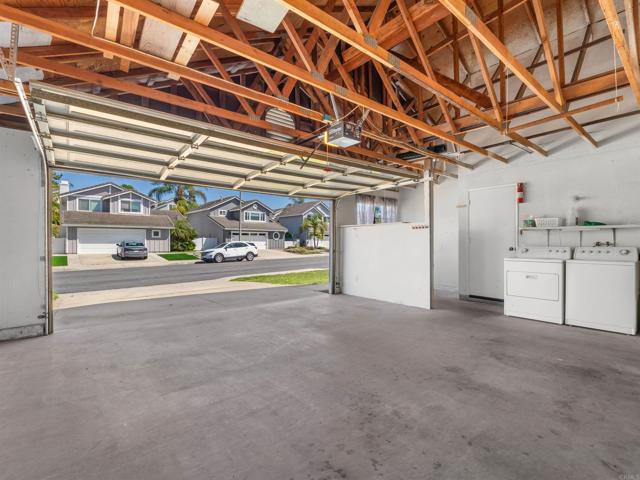 Detail Gallery Image 27 of 38 For 6923 Whitecap, Carlsbad,  CA 92011 - 3 Beds | 2 Baths