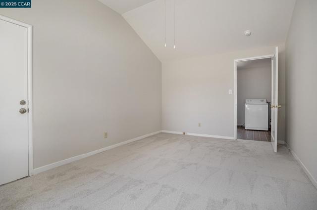 18367 Apricot Way, Castro Valley CA: https://media.crmls.org/mediaz/54ec2351-462d-4284-a551-313fed842f2a.jpg