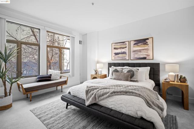 438 W Grand Ave, Oakland CA: https://media.crmls.org/mediaz/54ec67f5-9a7e-42c7-a4dd-53fcb6d47358.jpg