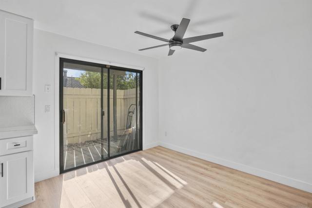 Image 7 of 41 For 2642 Alpine Blvd  A