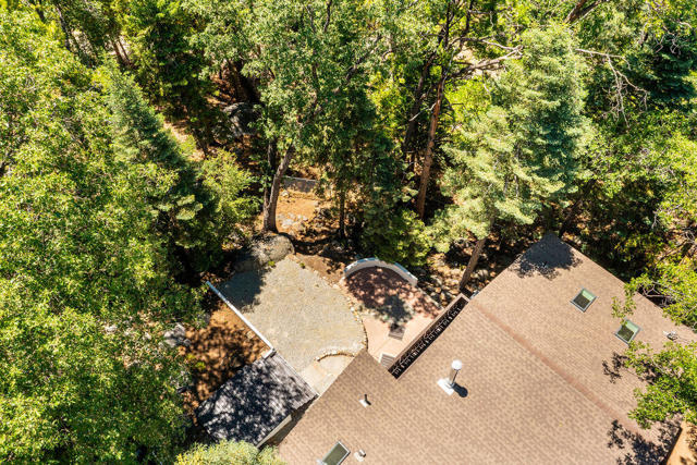 24718 Fern Valley Road, Idyllwild CA: https://media.crmls.org/mediaz/54ee8737-7ec6-4aff-9a14-3d0790e115fa.jpg