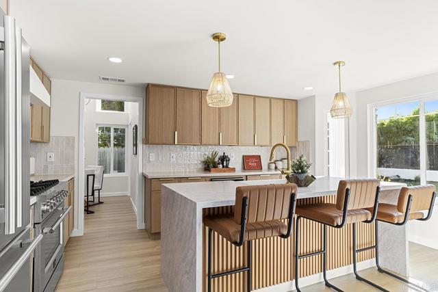 Detail Gallery Image 12 of 55 For 4623 Telescope Ave, Carlsbad,  CA 92008 - 4 Beds | 3 Baths