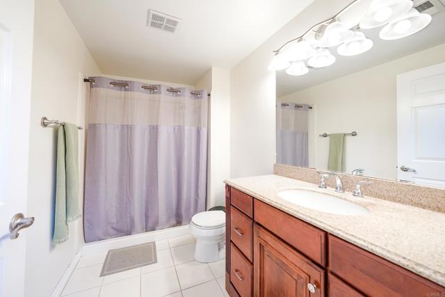 15719 Davis Cup Lane, Ramona CA: https://media.crmls.org/mediaz/54f087b6-8dbd-45a0-893d-f41caf3fc2b4.jpg