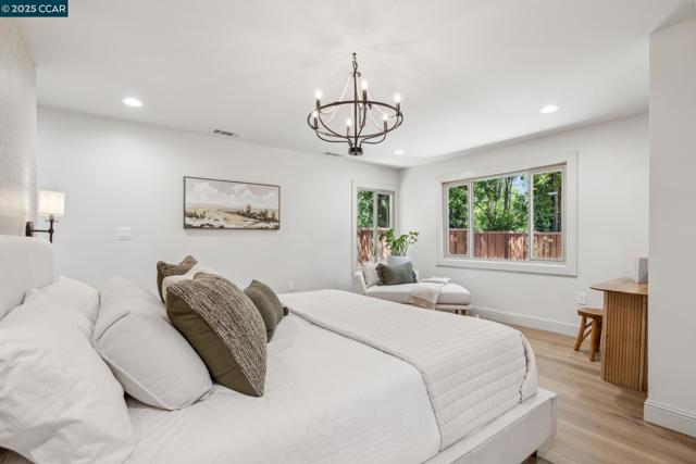 312 Soule Ave, Pleasant Hill CA: https://media.crmls.org/mediaz/54f0ceb0-1d36-4488-a8e4-2e8af90e828f.jpg
