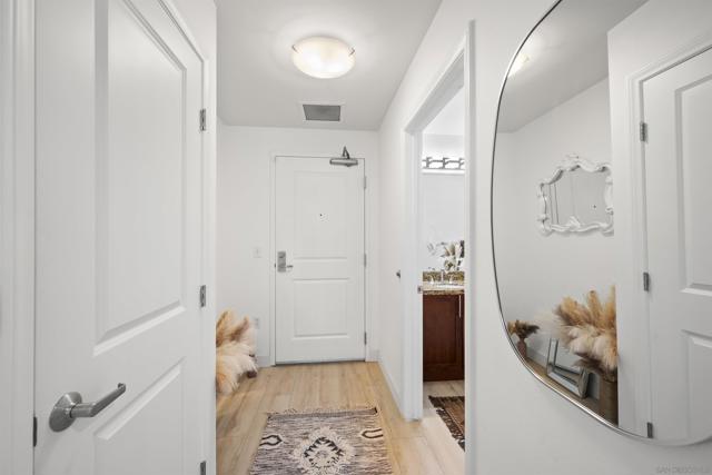 206 Park Blvd, San Diego CA: https://media.crmls.org/mediaz/54f2e8f0-5339-43ae-9b95-286468c6297e.jpg