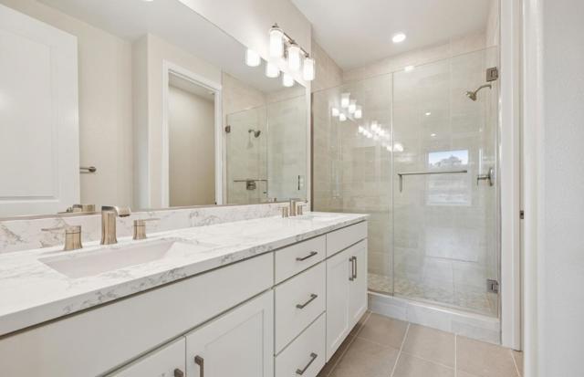 2449 Willow Way, San Mateo CA: https://media.crmls.org/mediaz/54f3b2a4-e706-4162-82f8-13beb4fe3035.jpg