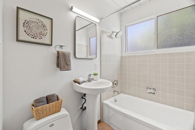 858 Cornwall Court, Sunnyvale CA: https://media.crmls.org/mediaz/54f4aa7a-317e-4195-ae99-fbe969d853a8.jpg
