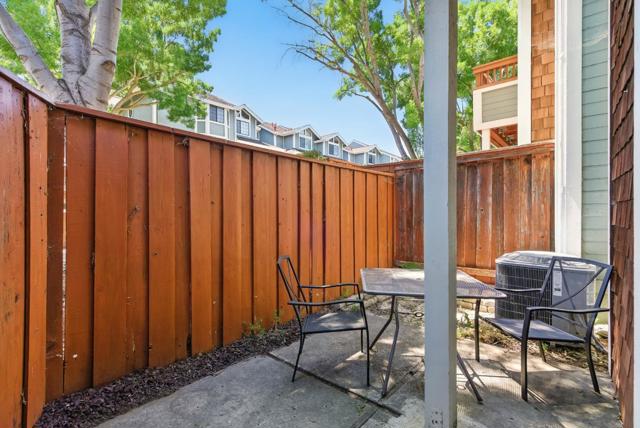 18013 Hillwood Lane, Morgan Hill CA: https://media.crmls.org/mediaz/54f4b502-c8d8-484b-a9e8-6d78d2daf4f8.jpg
