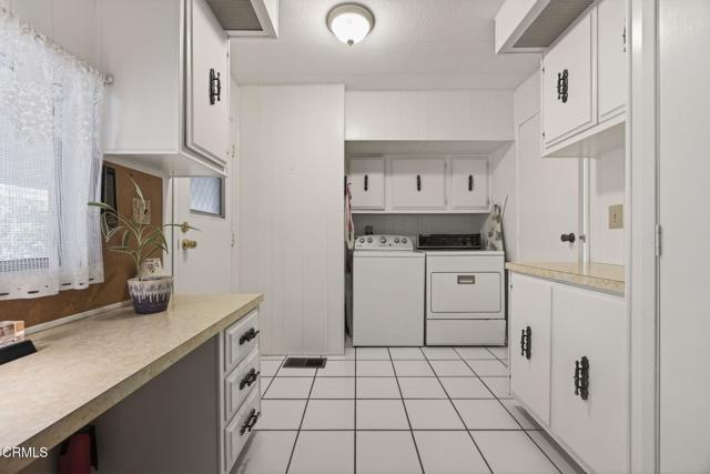 Detail Gallery Image 17 of 34 For 8 Calle Fronte #204,  Camarillo,  CA 93012 - 2 Beds | 2 Baths