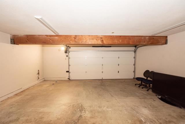 2432 Live Oak Road, Escondido CA: https://media.crmls.org/mediaz/54f7da0f-799e-4522-a5c0-f38b1902d95f.jpg