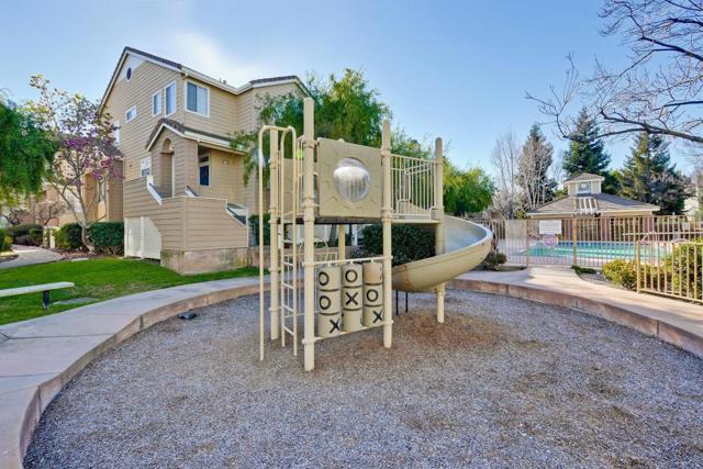 1151 La Rochelle Terrace, Sunnyvale CA: https://media.crmls.org/mediaz/54f85e77-add1-4bc8-ae75-65612ec64c0a.jpg
