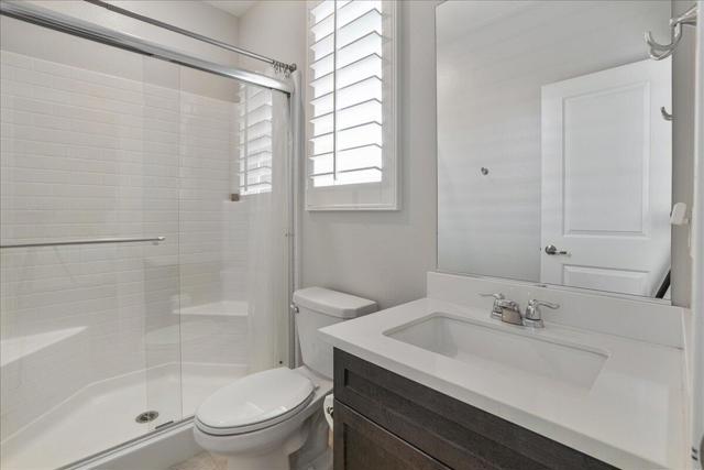 40804 Varese Street, Indio CA: https://media.crmls.org/mediaz/54f88df4-4868-415d-8414-df3441f6445c.jpg