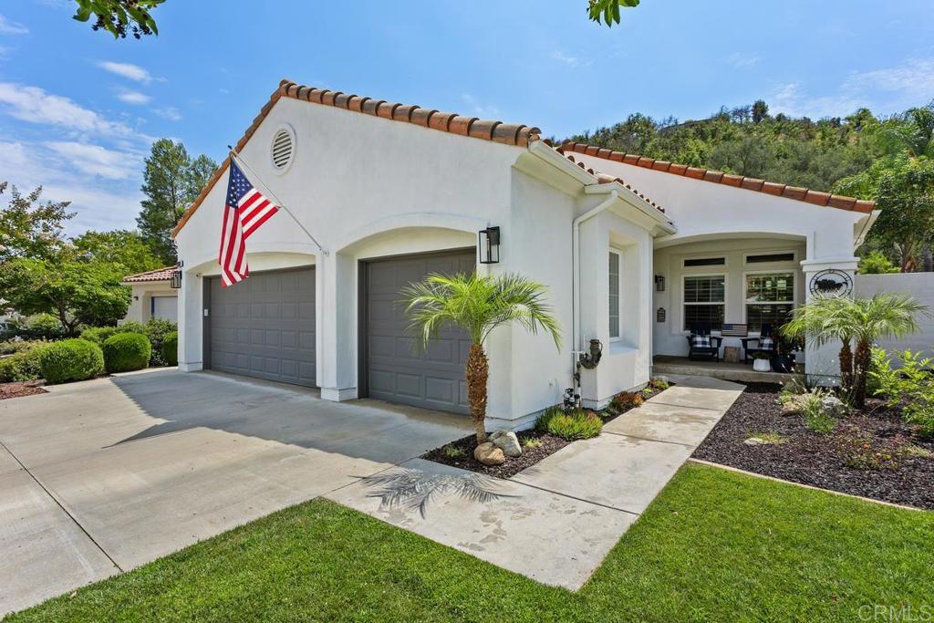 2333 Fallbrook Pl