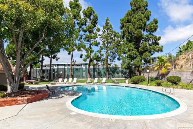 3845 Groton St, San Diego CA: https://media.crmls.org/mediaz/54fa0205-76bc-43f0-88df-289d6c0b141b.jpg