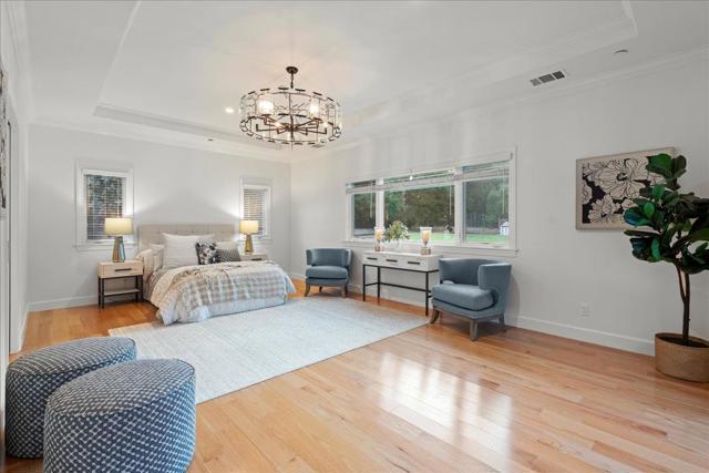 15211 Becky Lane, Monte Sereno CA: https://media.crmls.org/mediaz/54fa3df3-6368-4c81-82b8-2348c2e321d4.jpg