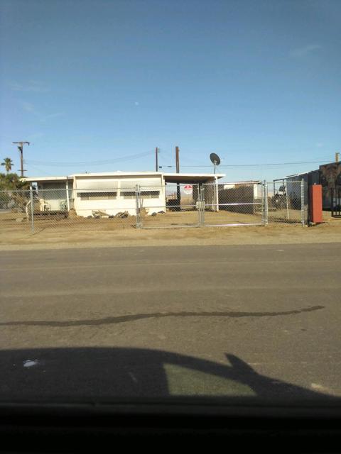 9588 Avenue H, Bombay Beach CA: https://media.crmls.org/mediaz/54fa97f6-c30f-464a-aa4e-b15ffe65fea3.jpg