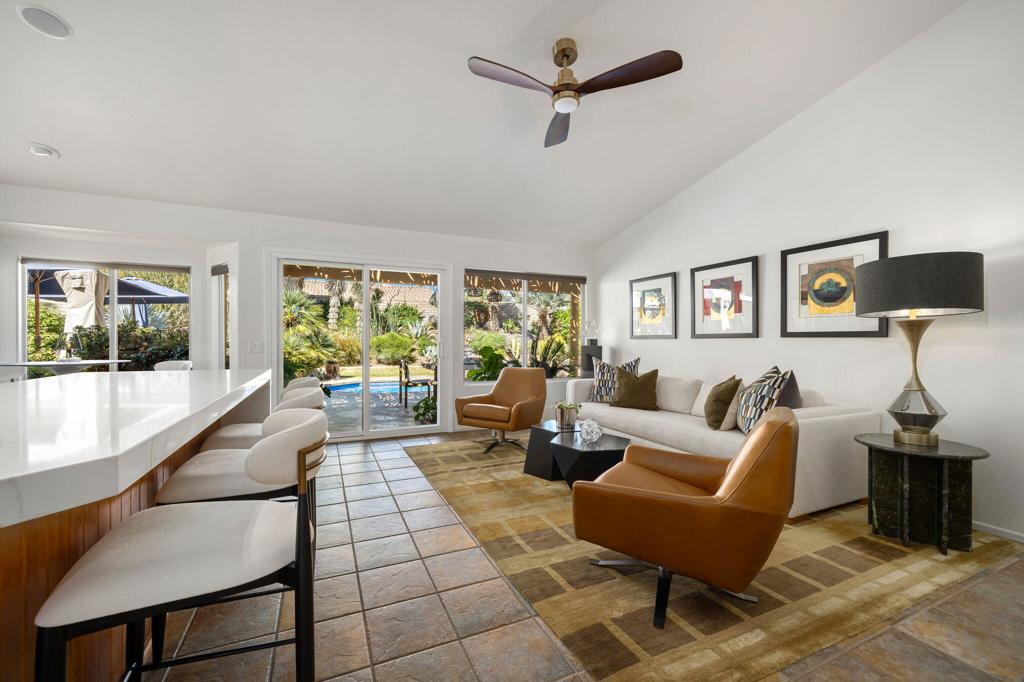 MLS #219136746DA image #10
