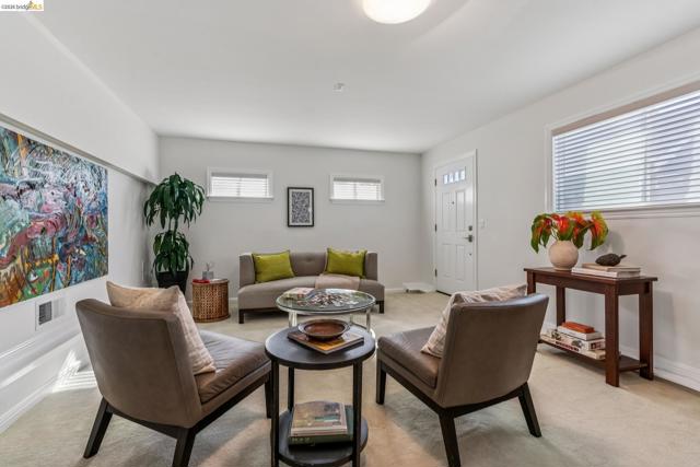 Image 27 of 51 For 5861 Bernhard Ave