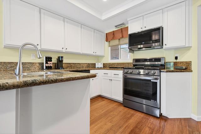 Detail Gallery Image 15 of 45 For 2128 Northshore Dr #B,  Chula Vista,  CA 91913 - 3 Beds | 2/1 Baths