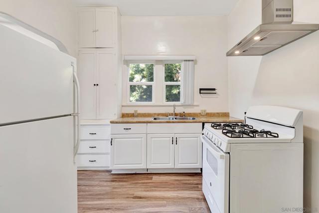 9065 67 Lemon St, Spring Valley CA: https://media.crmls.org/mediaz/550016b9-7637-4fbb-851e-4c086f091db2.jpg