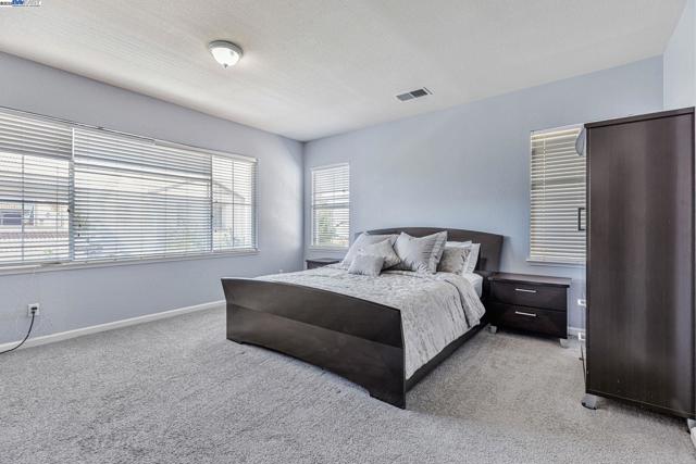 799 Ellerbrook St, Mountain House CA: https://media.crmls.org/mediaz/550069ec-cf0c-4ad6-9df3-f14291a84381.jpg