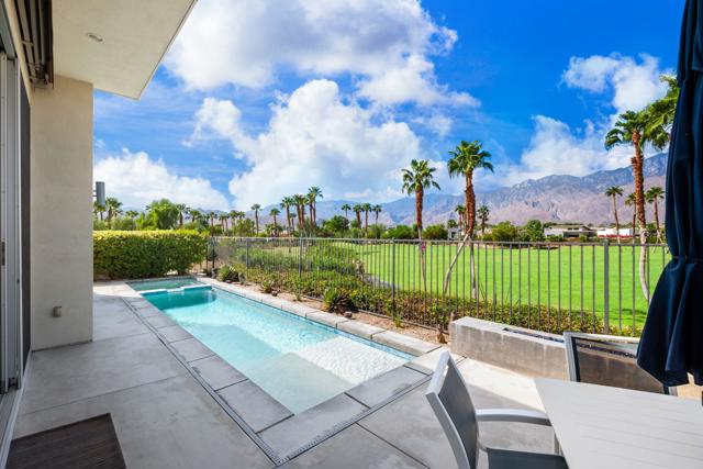 519 Soriano Way, Palm Springs, CA 92262