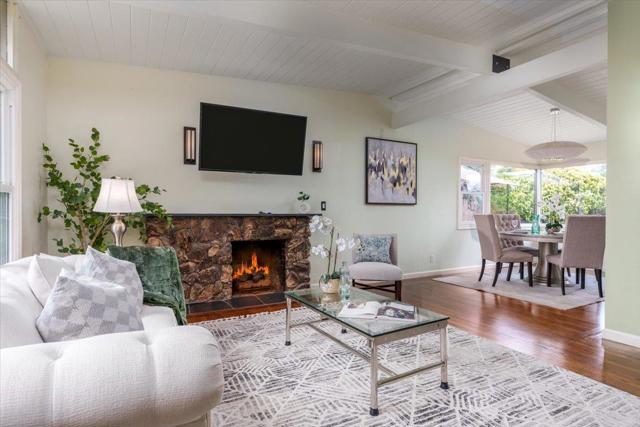 2037 Harding Avenue, San Mateo CA: https://media.crmls.org/mediaz/55017649-b8ca-483c-9786-b7b46ddc9507.jpg
