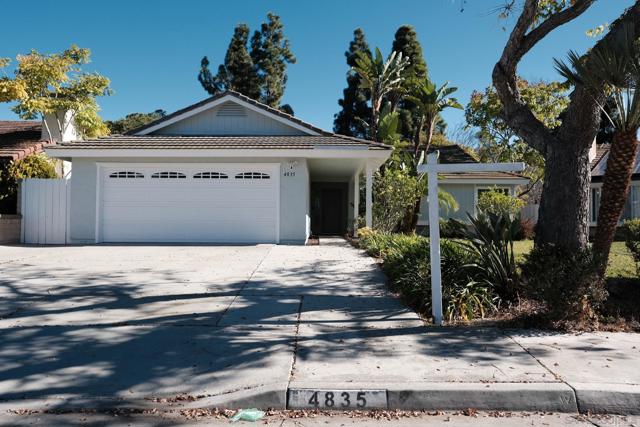 4835 Glenhaven Dr, Oceanside CA: https://media.crmls.org/mediaz/550237a3-aabd-47f3-ad57-2283713ab4fd.jpg