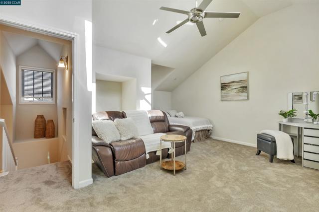 3744 Whitworth Dr, Dublin CA: https://media.crmls.org/mediaz/55026791-9aff-4ffe-88a8-8497bb48afe5.jpg