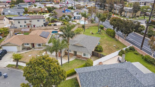 1700 Arlene Avenue, Oxnard CA: https://media.crmls.org/mediaz/5502f006-e4e5-43ac-af89-65a3956fff4d.jpg
