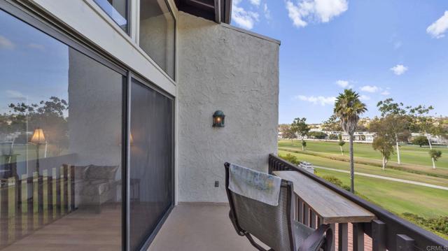 Detail Gallery Image 35 of 43 For 2508 Navarra Dr #424,  Carlsbad,  CA 92009 - 2 Beds | 2/1 Baths