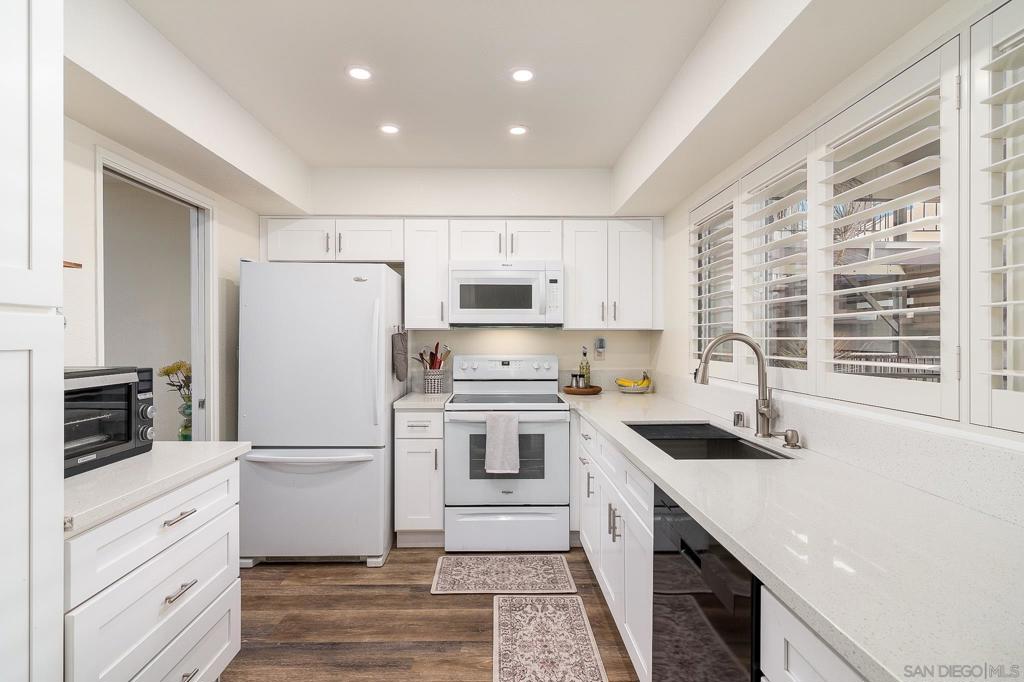 3606 Vista Rey #38
