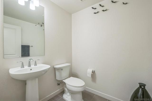 885 Blackstone, San Marcos CA: https://media.crmls.org/mediaz/5508bab0-24a4-4023-9df7-ed13d6c63e96.jpg